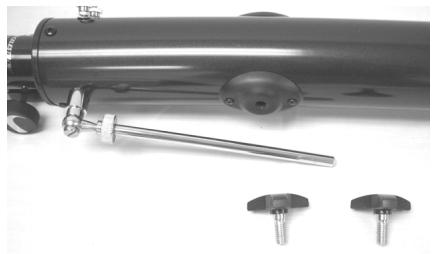 CELESTRON POWERSEEKER 76AZ - Collegamento del tubo del telescopo alla montatura - 1