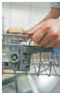BRANDT DFH12227W - Ajuster le compartiment supérieur - 1