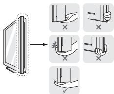 LG 49UH661V - Lifting and moving the TV - 2