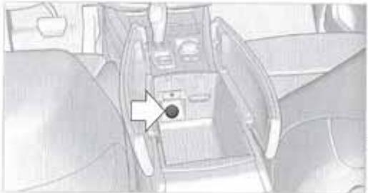 BMW X3 2006 - Dans le casier de rangement, sous l'accoudoir central* - 1