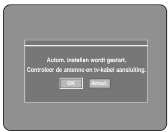 SAMSUNG DVD-R121 - Inschakelen en automatisch instellen - 3