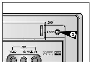 SAMSUNG DVD-V80 - Playing a Cassette - 2