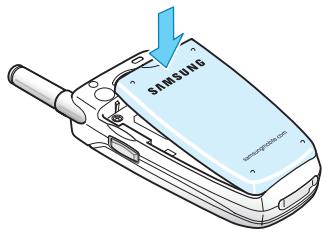 SAMSUNG SGH-E600 - Insertion de la carte SIM - 5