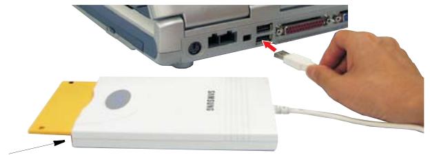 SAMSUNG NV25NH0S1P - Pour insérer une disquette - 2