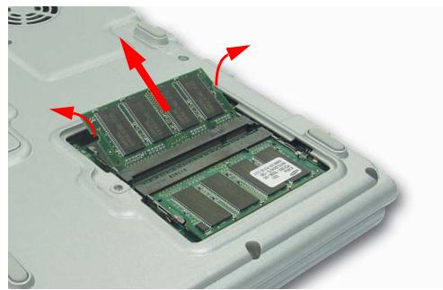 SAMSUNG NX15TPHGVQ - Installation d'un Module de mémoire - 3