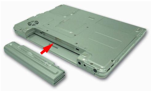 SAMSUNG NX30PRT000 - Ejection et fixation de la batterie - 2