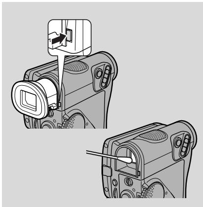 CANON ELURA 2 - Viewfinder - 1