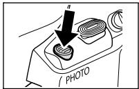 CANON MV850I - Appuyez sur la touche PHOTO pour enregistrer la première image. - 1