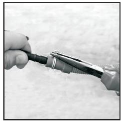CANDY GVH 9813NA1-S - Installez le Kit Suivant les Instructions: - 3