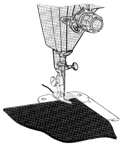 SINGER 720 - RELEASING THE CHAIN FROM THE MACHINE - 2