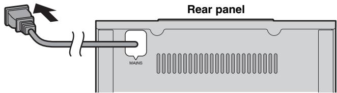 YAMAHA MCR-B142 - Connecting the power cable - 1