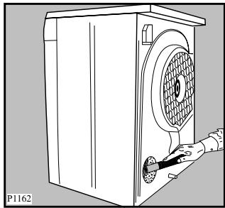 ARTHUR MARTIN ADC5305 - Nettoyage de la grille d'aspiration - 1