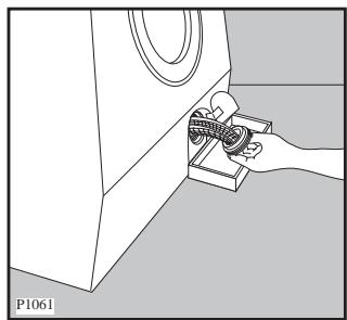 ARTHUR MARTIN PERFECTION - Le filtr de vidange - 4