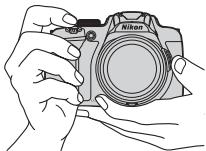 NIKON COOLPIX B700 - Tenez l'appareil photo fermement. - 1