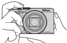 NIKON COOLPIX S9900 - Tenez l'appareil photo fermement. - 1