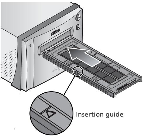 NIKON COOLSCAN 9000,  9000 - Inserting Holders - 3