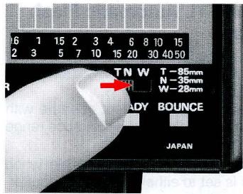 NIKON SB-20 - Align film speed in use with film speed index. - 1