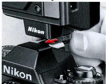 NIKON SB-20 - Attaching Flash Unit to Camera Accessory Shoe - 2