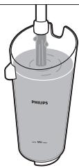 PHILIPS SENSEO TWIST BY KENZO TAKADA HD7870/91 - Spülvorgang nach dem Entkalken - 1