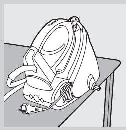 PHILIPS GC 9540 - De stoogenerator ontkalken met de EASY DE-CALC-knop - 1