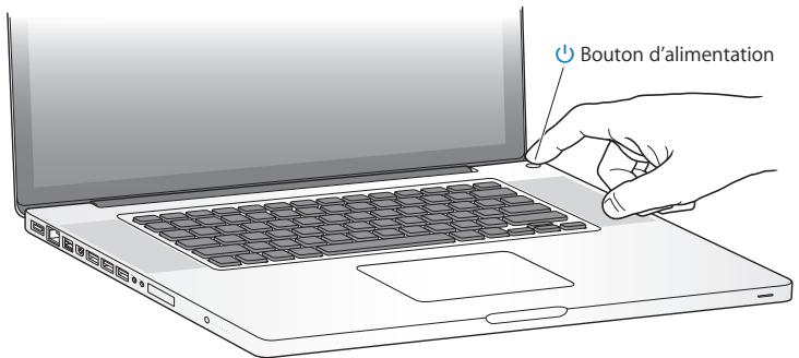 APPLE MACBOOK PRO 17 POUCES 2011 - Étape 3: appuyez brièvement sur le bouton d'alimentation (①) pour allumer votre macbook pro. - 1