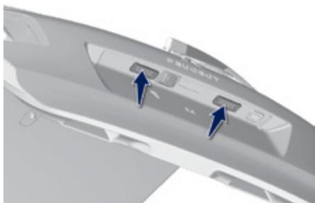 PEUGEOT 308 2 2015 - Troisième feu de stop (diodes électroluminescentes-LED) - 1