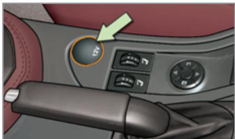 PEUGEOT 308 CC RESTYLISE 2011 - PRISE ACCESSOIRES 12 V - 1