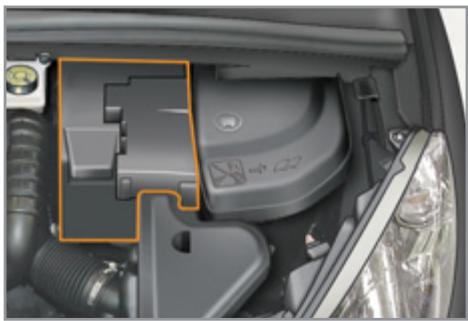 PEUGEOT 308 CC RESTYLISE 2011 - Accès à la batterie - 1