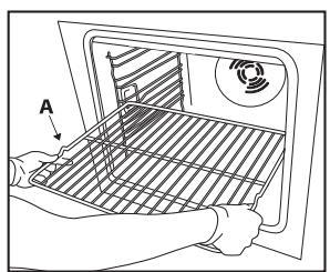 WHIRLPOOL FXTP6 - Inserting racks and other accessories inside the OVEN - 1