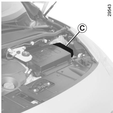 RENAULT SCENIC 3 2010 - Affectation des fusibles - 1