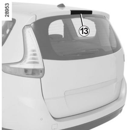 RENAULT SCENIC 3 2011 - FEUX ARRÈRE ET LATERAUX : remplacement des lampes (4/4) - 1