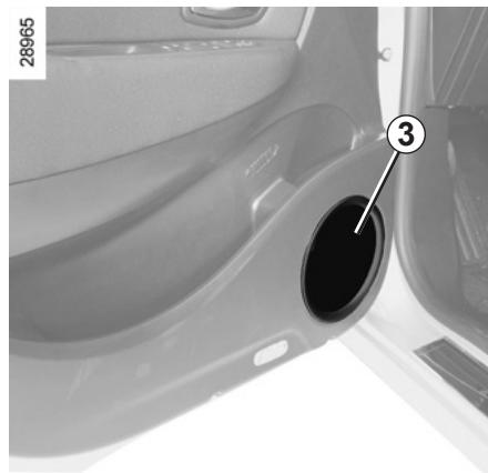 RENAULT SCENIC 3 2011 - Emplacement radio 1 - 2
