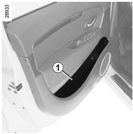 RENAULT SCENIC 3 2012 - RANGEMENTS, AMÉNAGEMENTS HABITACLE (1/6) - 1