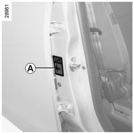 RENAULT SCENIC 3 2012 - PLAQUES D'IDENTIFICATION VEHICULE - 1