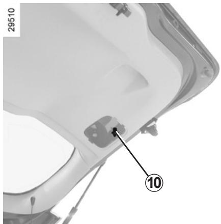 RENAULT SCENIC 3 2012 - FEUX ARRÈRE ET LATERAUX : remplacement des lampes (3/4) - 1