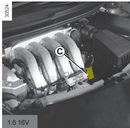 RENAULT WIND 2010 - PLAQUES D'IDENTIFICATION MOTEUR - 3