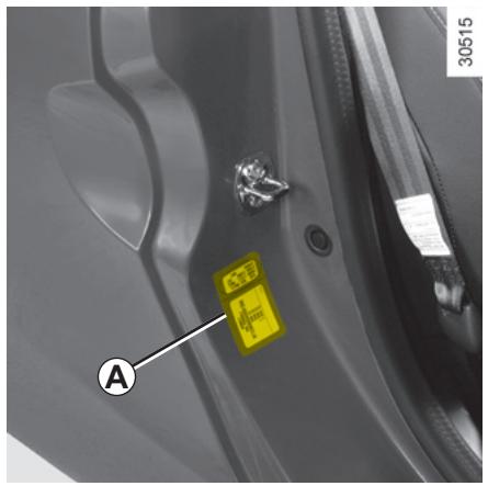 RENAULT WIND 2010 - PLAQUES D'IDENTIFICATION VEHICULE - 1