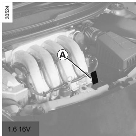 RENAULT WIND 2012 - PLAQUES D'IDENTIFICATION MOTEUR - 3