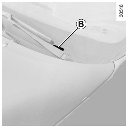 RENAULT WIND 2012 - PLAQUES D'IDENTIFICATION VEHICULE - 2