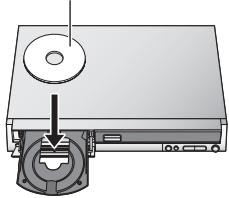 PANASONIC DMR-EH50EG - Appuyez sur [▲ OPEN/CLOSE] sur l'appareil principal pour ouvrir le plateau, et introduisez un disque. - 1