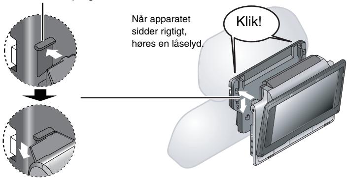 Når apparatet sidder rigtigt, høres en låselyd. Klik!