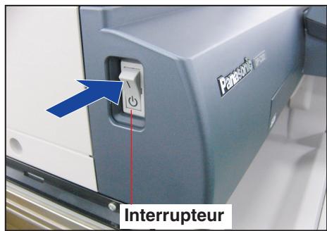 PANASONIC DP-C322 - Enlevez la vis à l'aide d'un tournevis. - 8