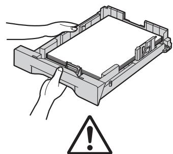 PANASONIC KXMB771G - Sicherheitshinweise zum Papier-Eingabefach - 2