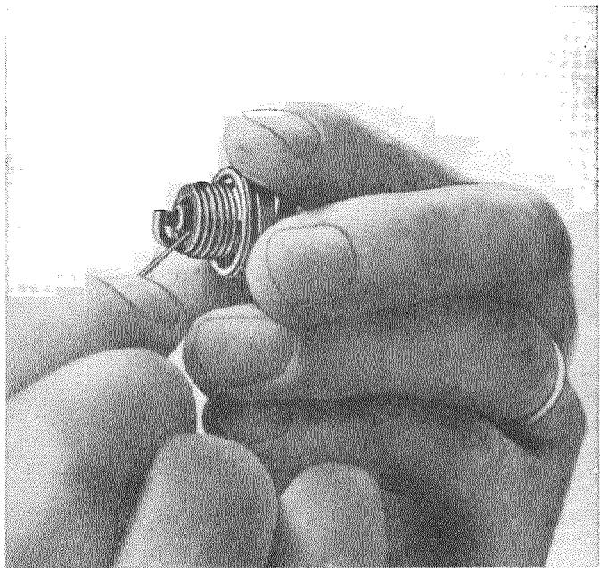 HUSQVARNA CHAINSAWS - Nettoyage du démarreur et du ventilateur - 9