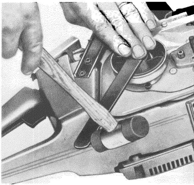 HUSQVARNA CHAINSAWS - Repairs. Reparaturen. Réparations - 2