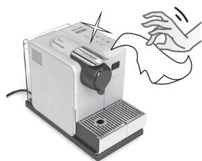 DELONGHI LATISSIMA TOUCH EN550.BM, LATISSIMA TOUCH EN550.S, LATISSIMA TOUCH EN550B, LATISSIMA TOUCH EN550W - ACHTUNG: Siehe auch Sicherheitshinweis - 25