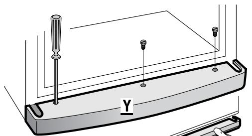 BRANDT UD2522 - Verwijderen van de Sokkel - 1