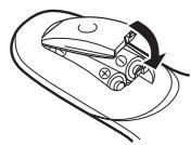 KENWOOD KRF-X9070D - Loading the batteries - 3