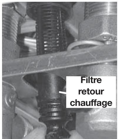SAUNIER DUVAL THEMA CLASSIC C25E - Filtre retour chauffage - 1
