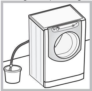 HOTPOINT AQD1071D 69 EU/A - Apertura manual de la puerta - 1